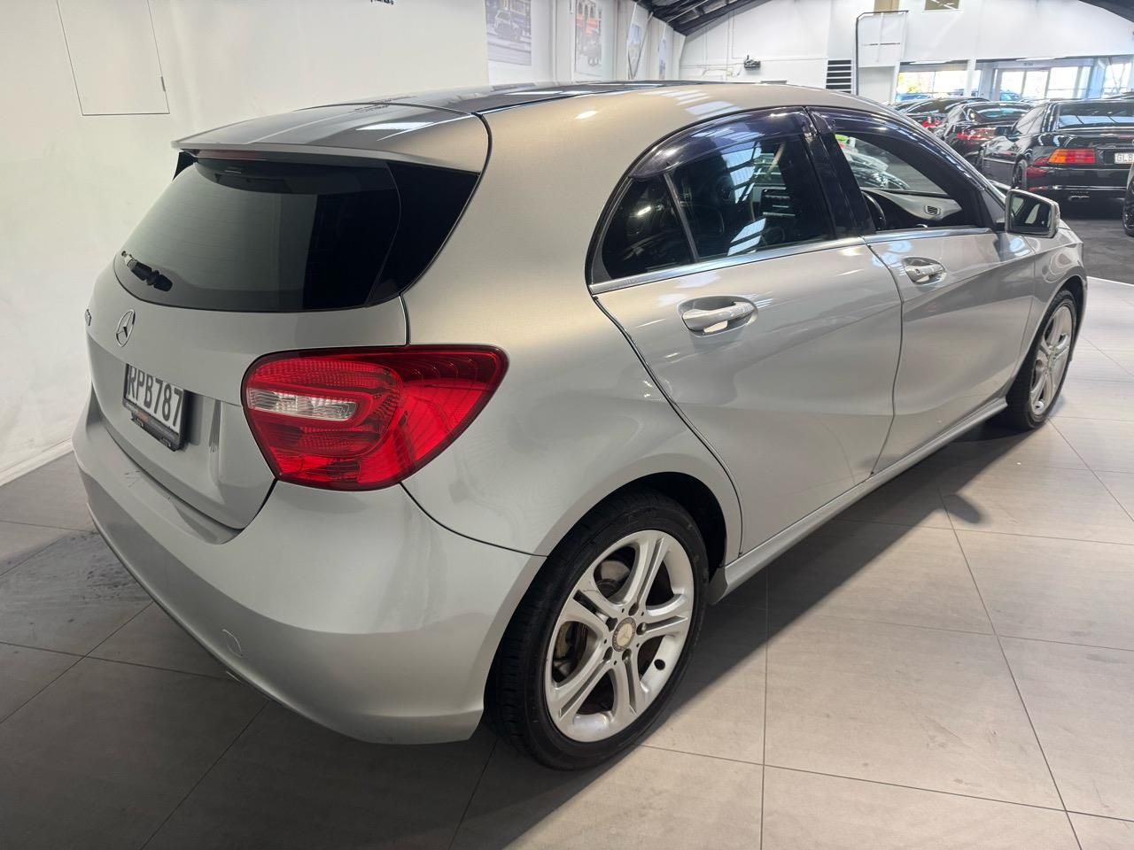 Vehicle image 4
