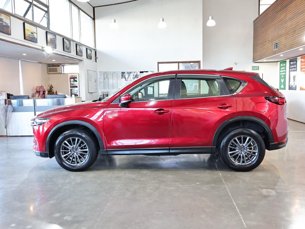 Vehicle image 5
