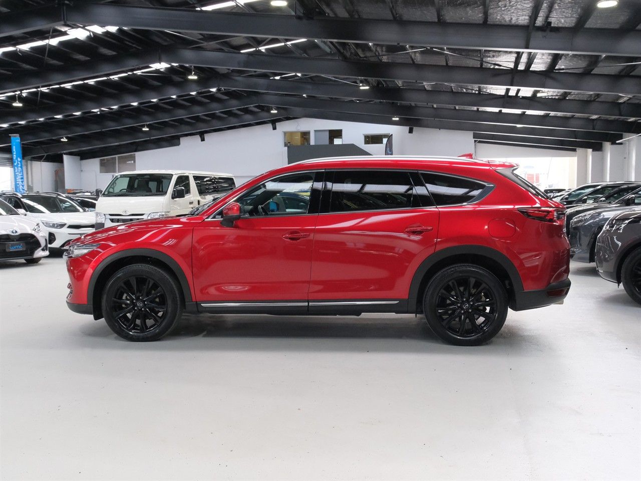 Vehicle image 5