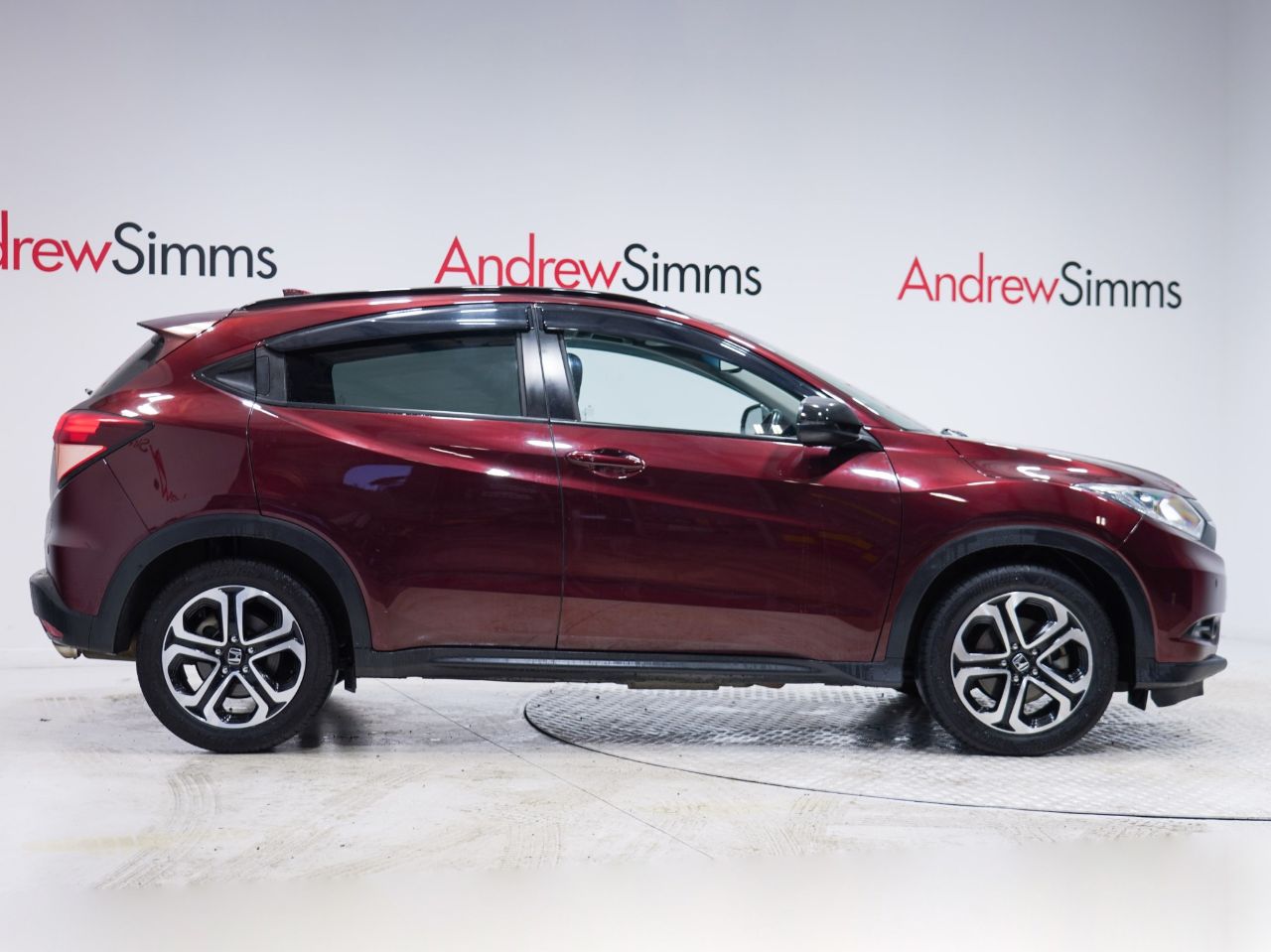 Vehicle image 3