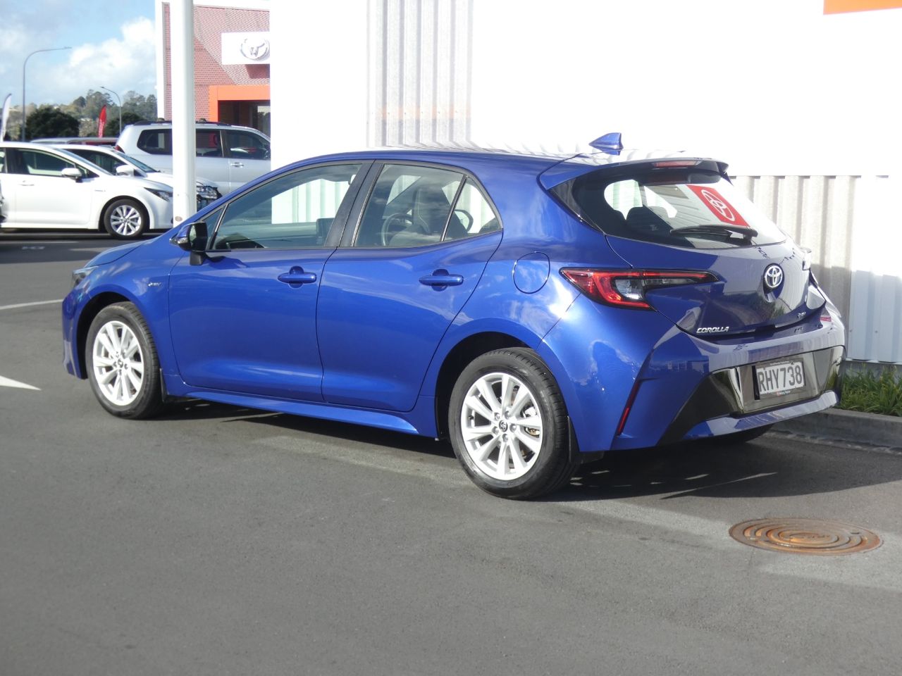 Vehicle image 5