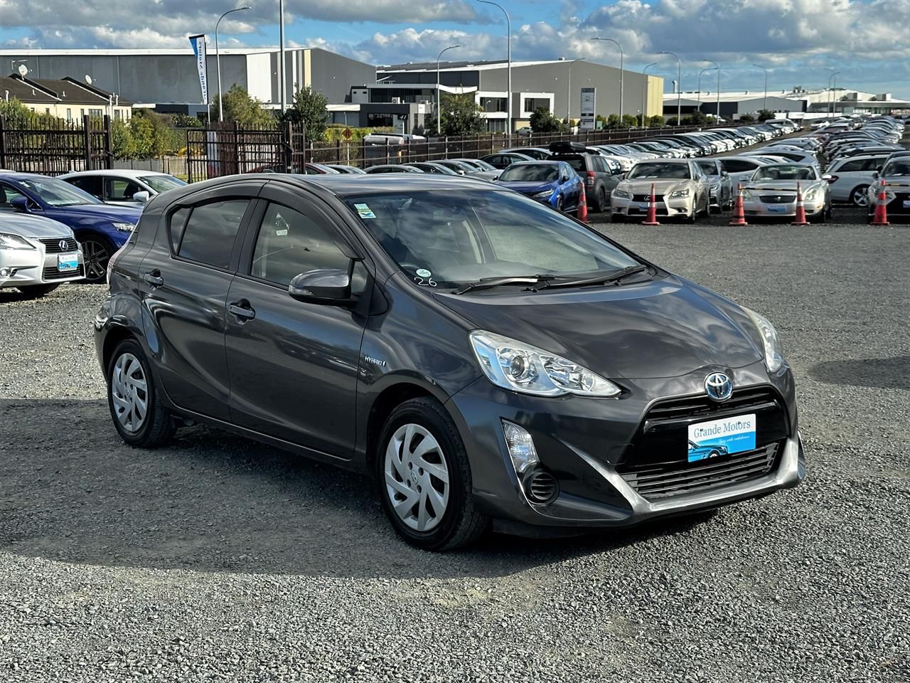 Vehicle image 1