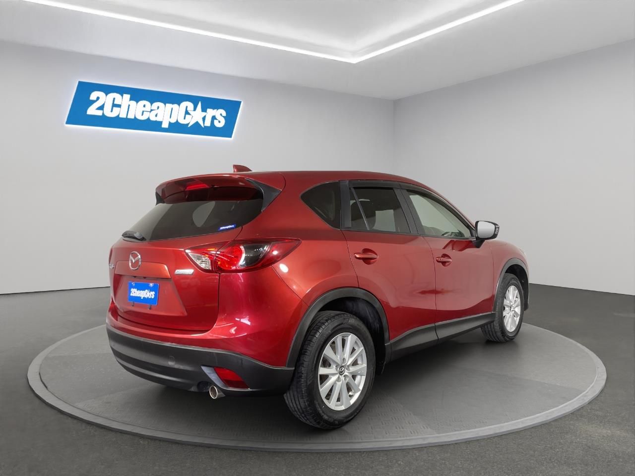 Vehicle image 5