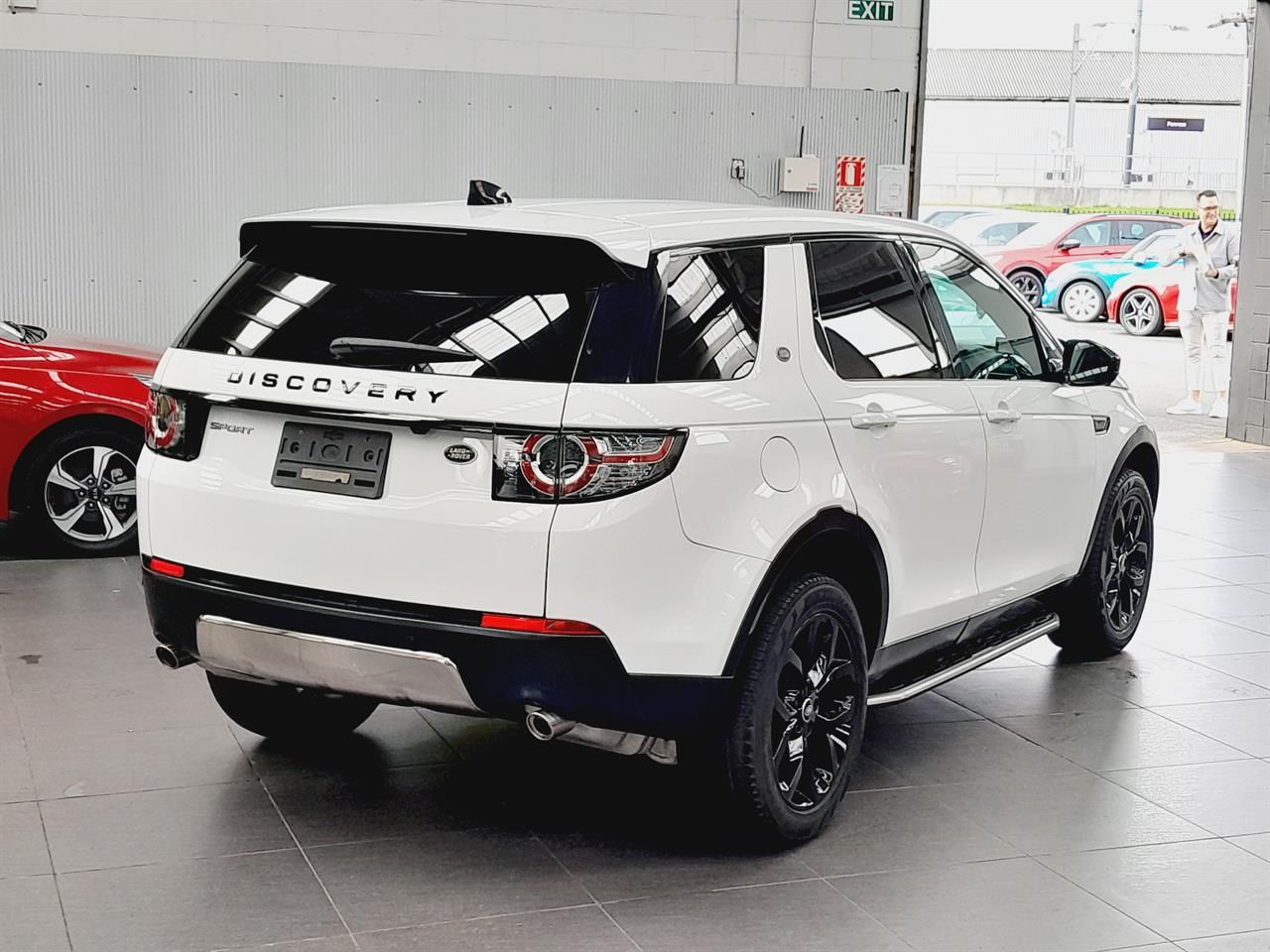 Vehicle image 3