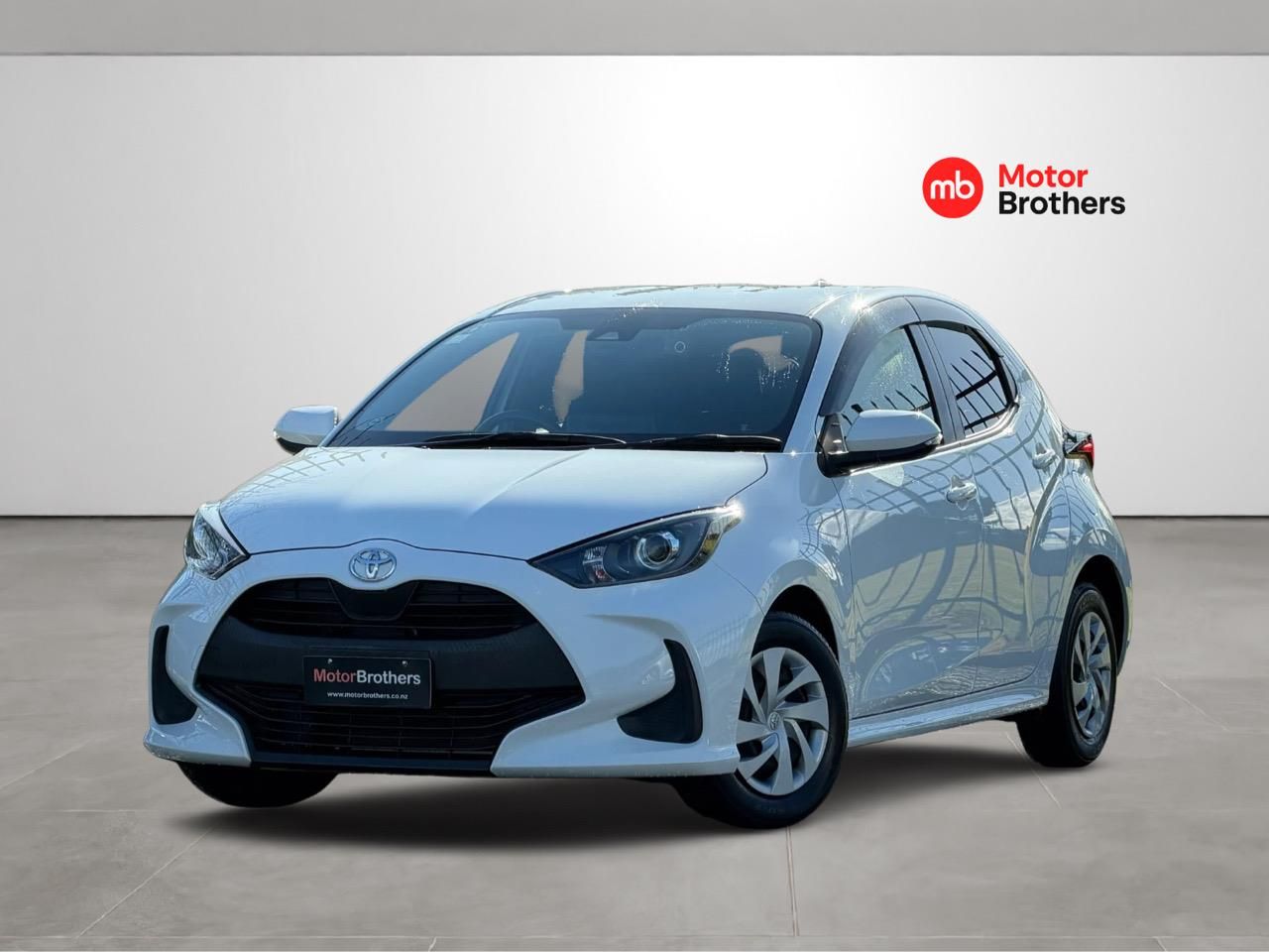 Vehicle image 3