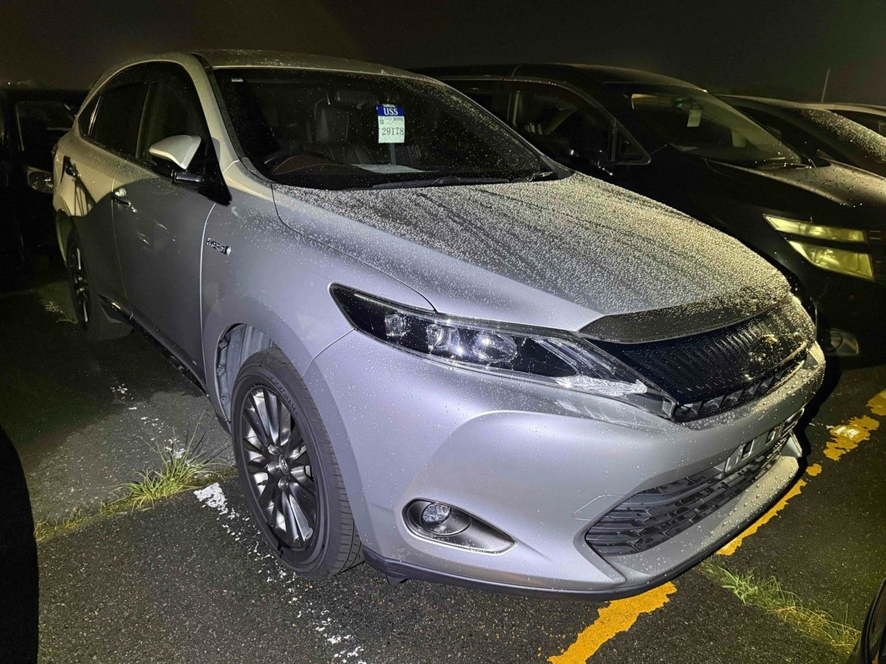 Vehicle image 3