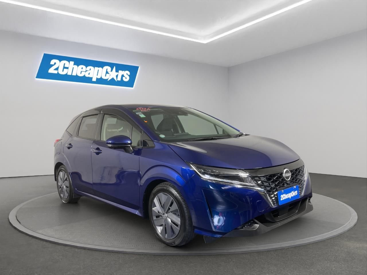 Vehicle image 3