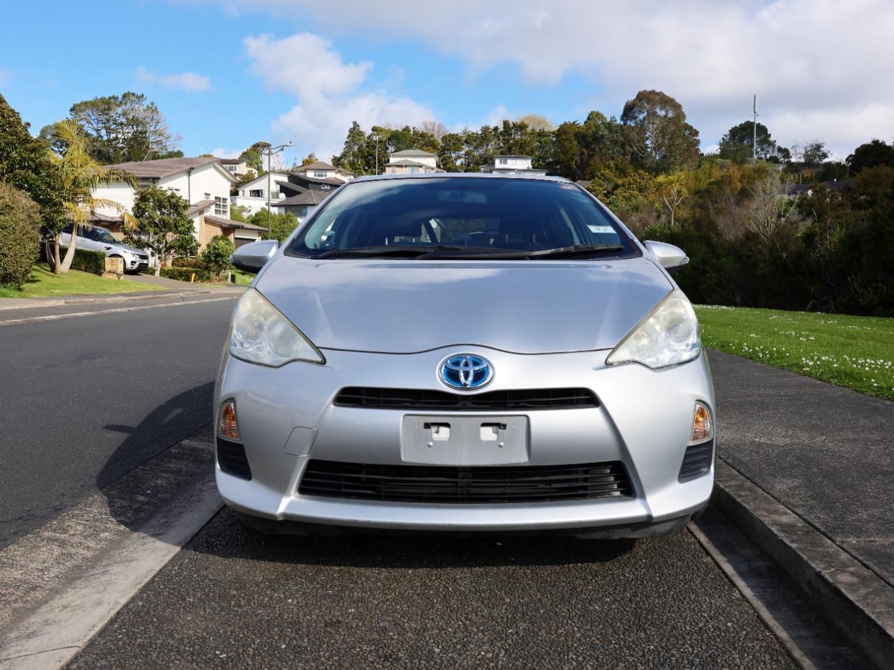 Vehicle image 2