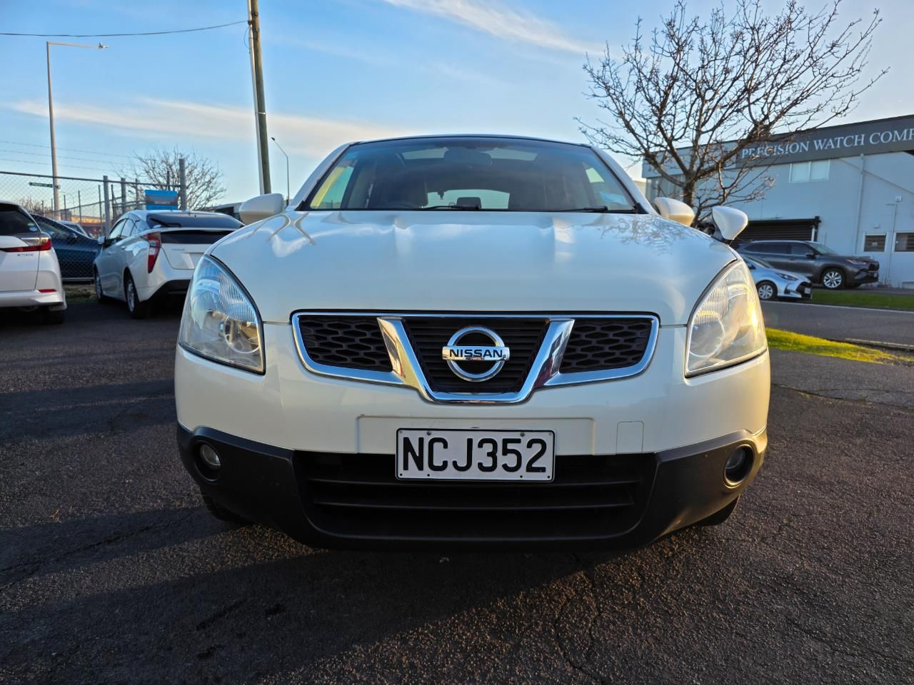 Vehicle image 3