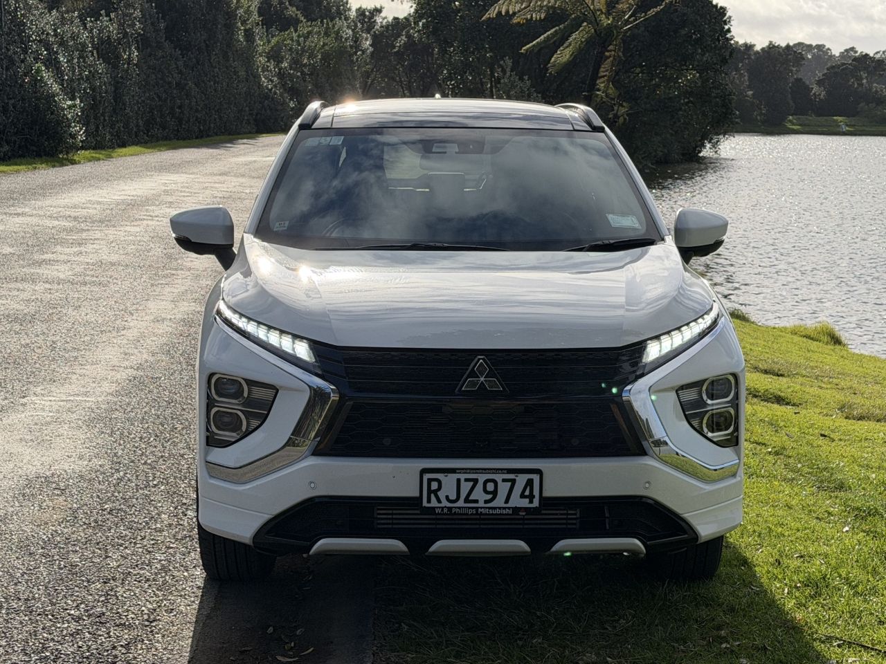 Vehicle image 2