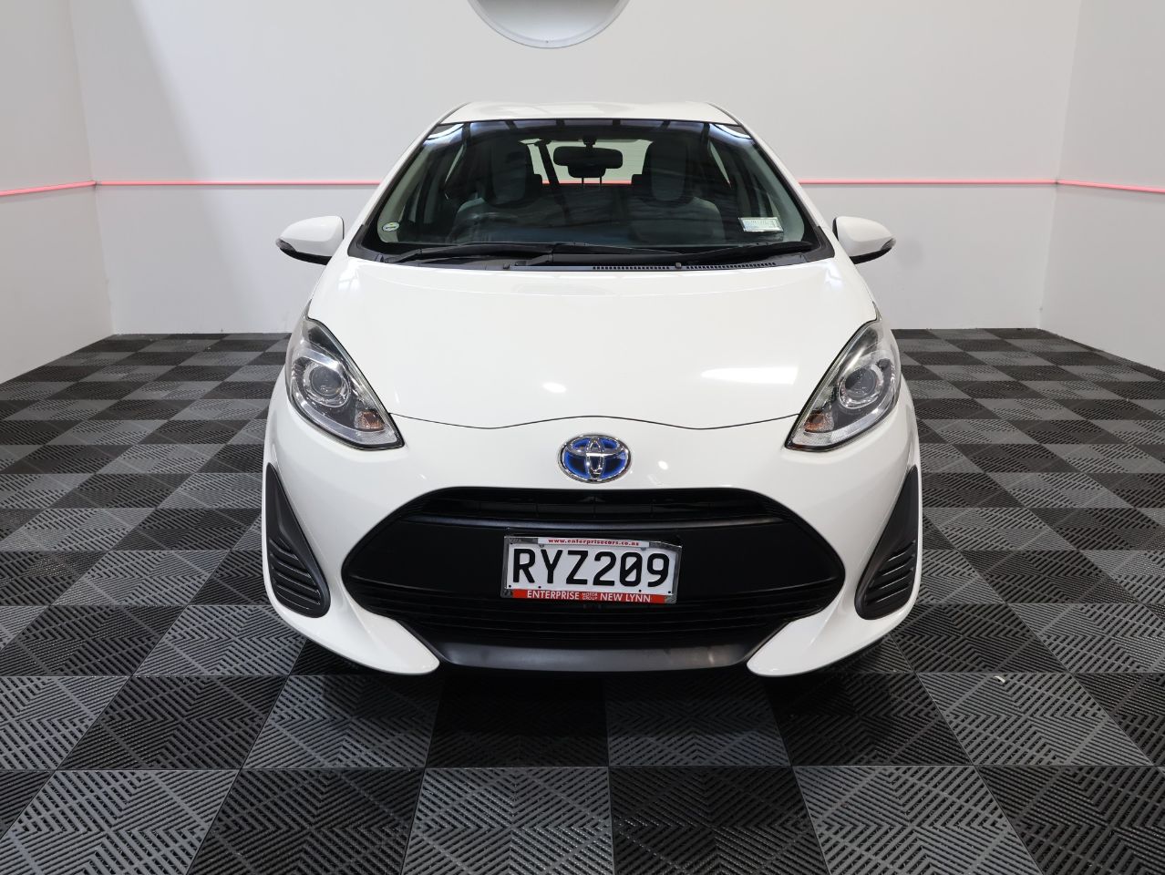 Vehicle image 2