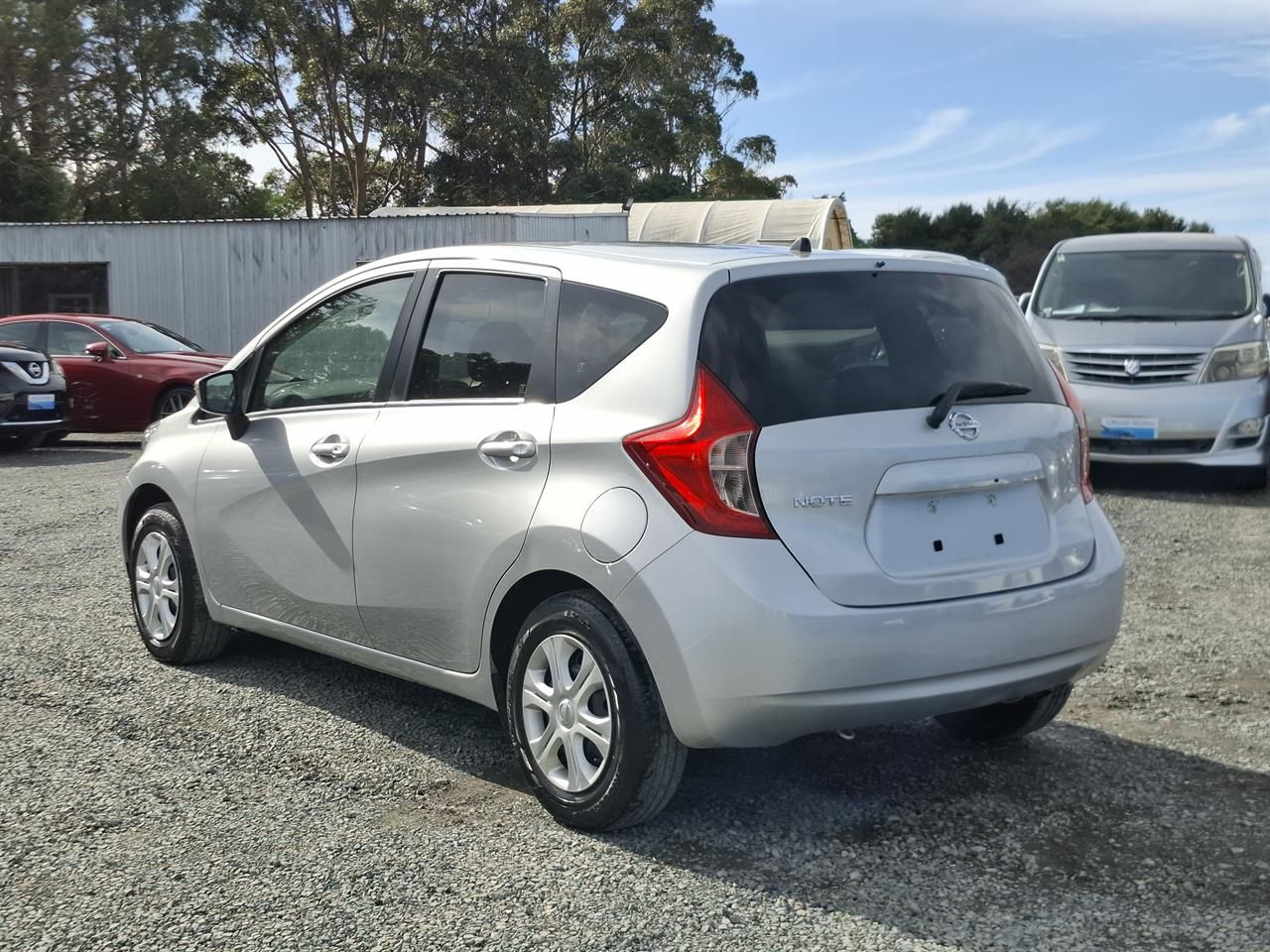 Vehicle image 5