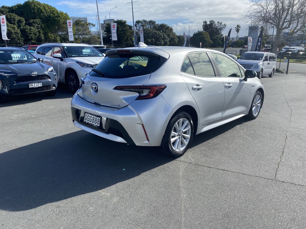 Vehicle image 2