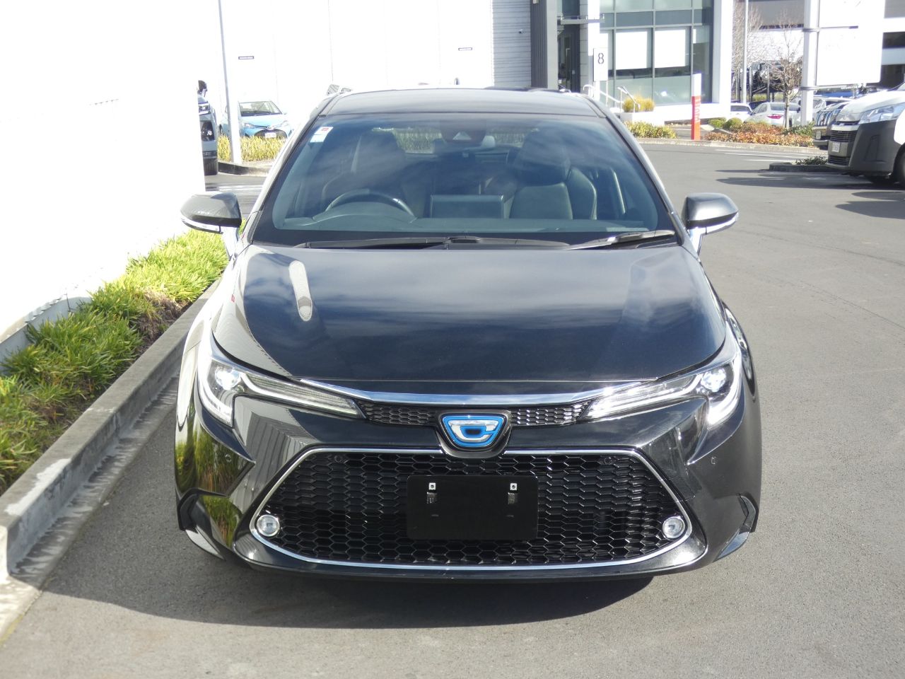 Vehicle image 3