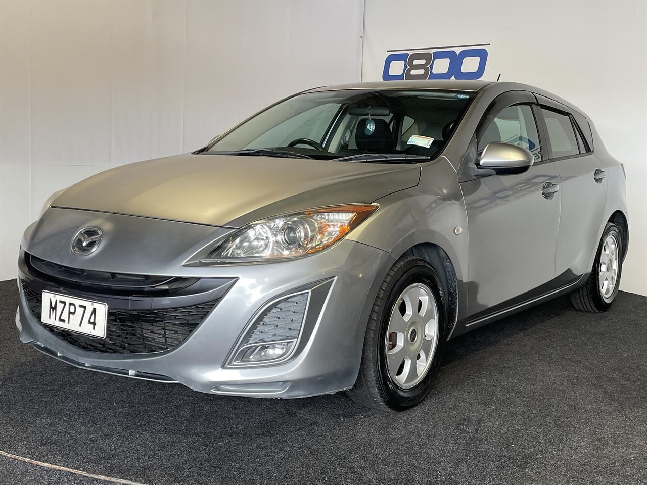 Vehicle image 3