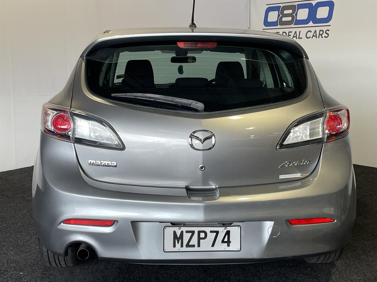 Vehicle image 5