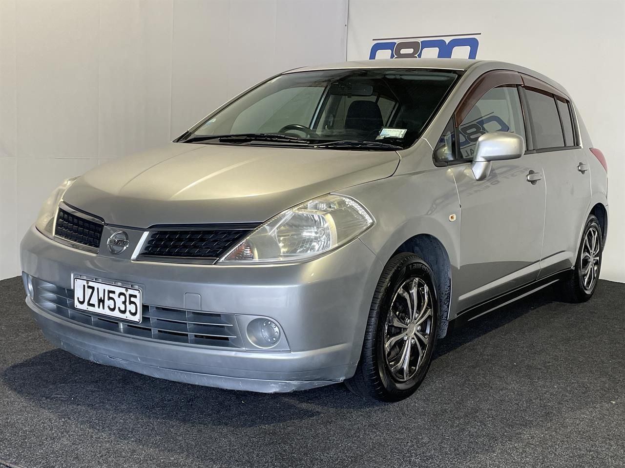 Vehicle image 3