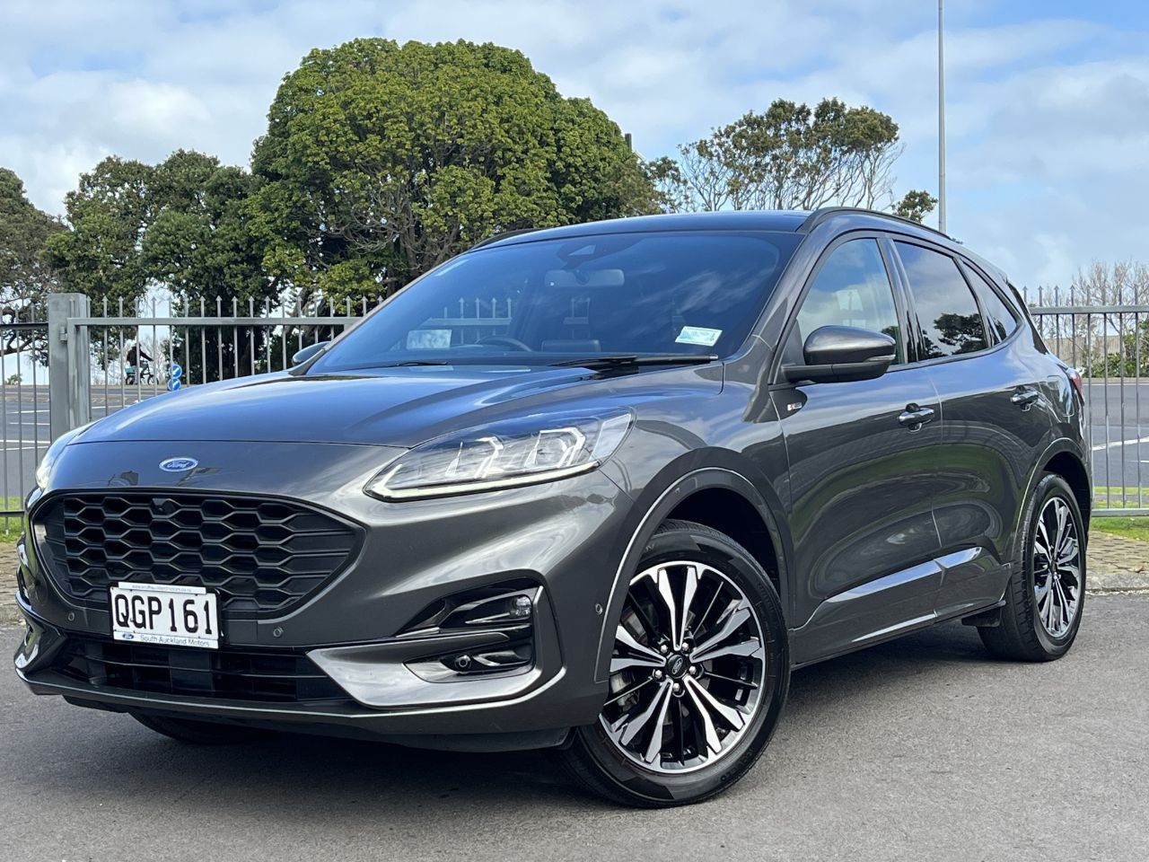 Vehicle image 1
