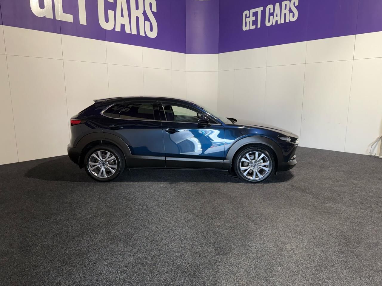 Vehicle image 3