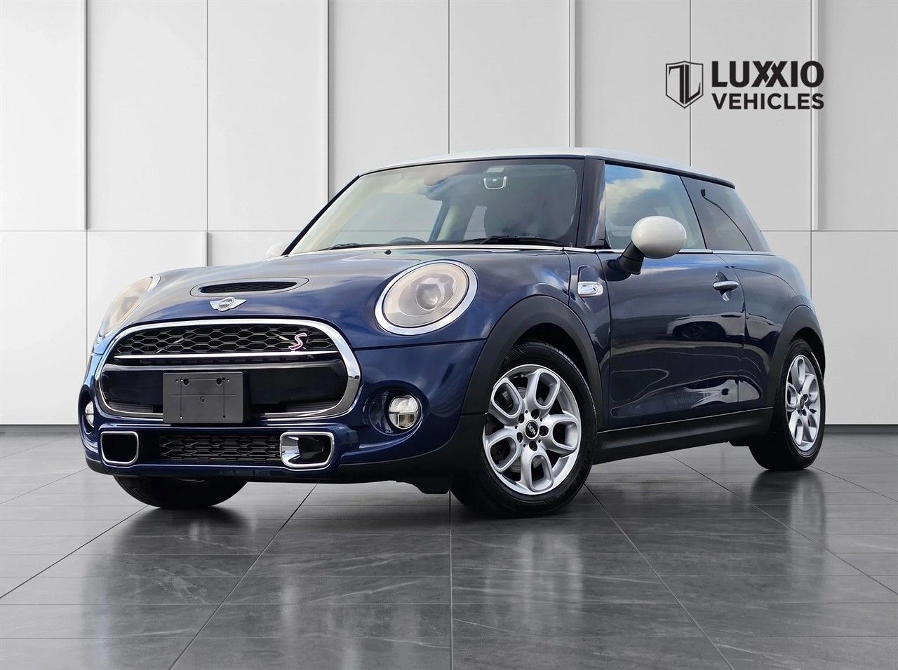 Vehicle image 1