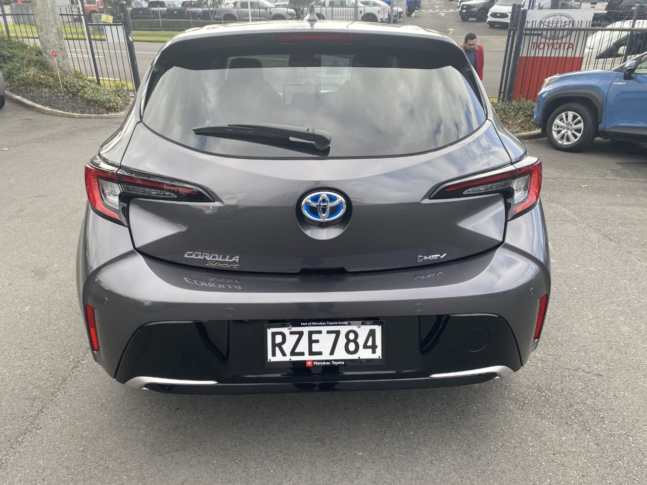 Vehicle image 3