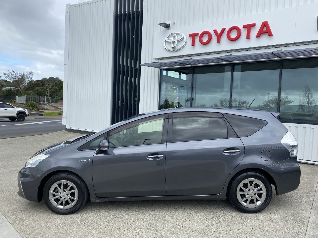 Vehicle image 2
