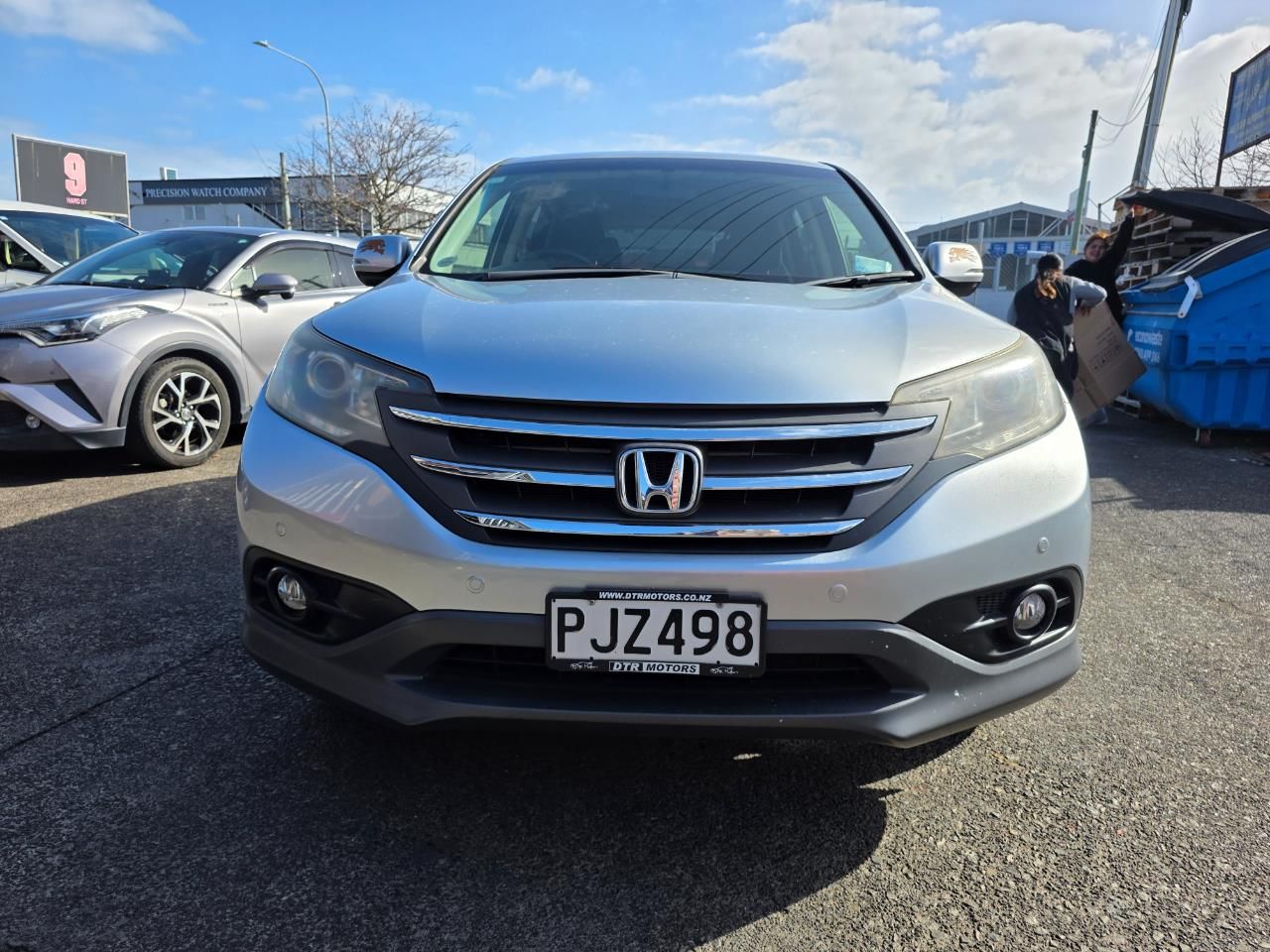 Vehicle image 3