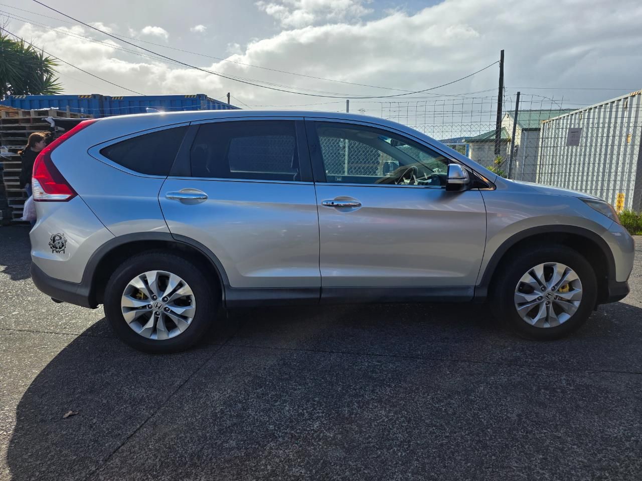 Vehicle image 5