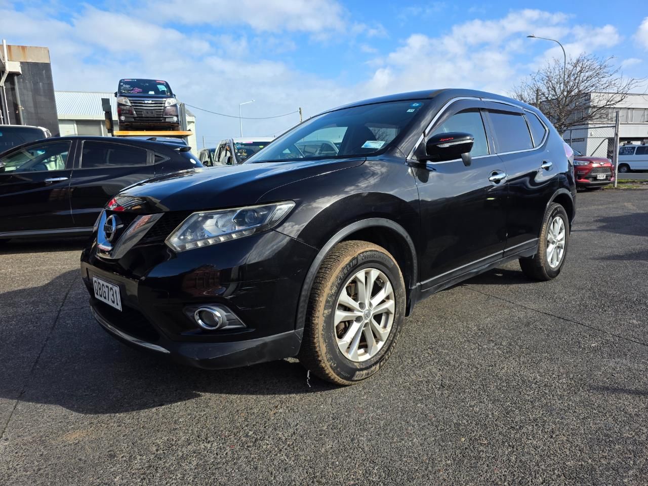 Vehicle image 4