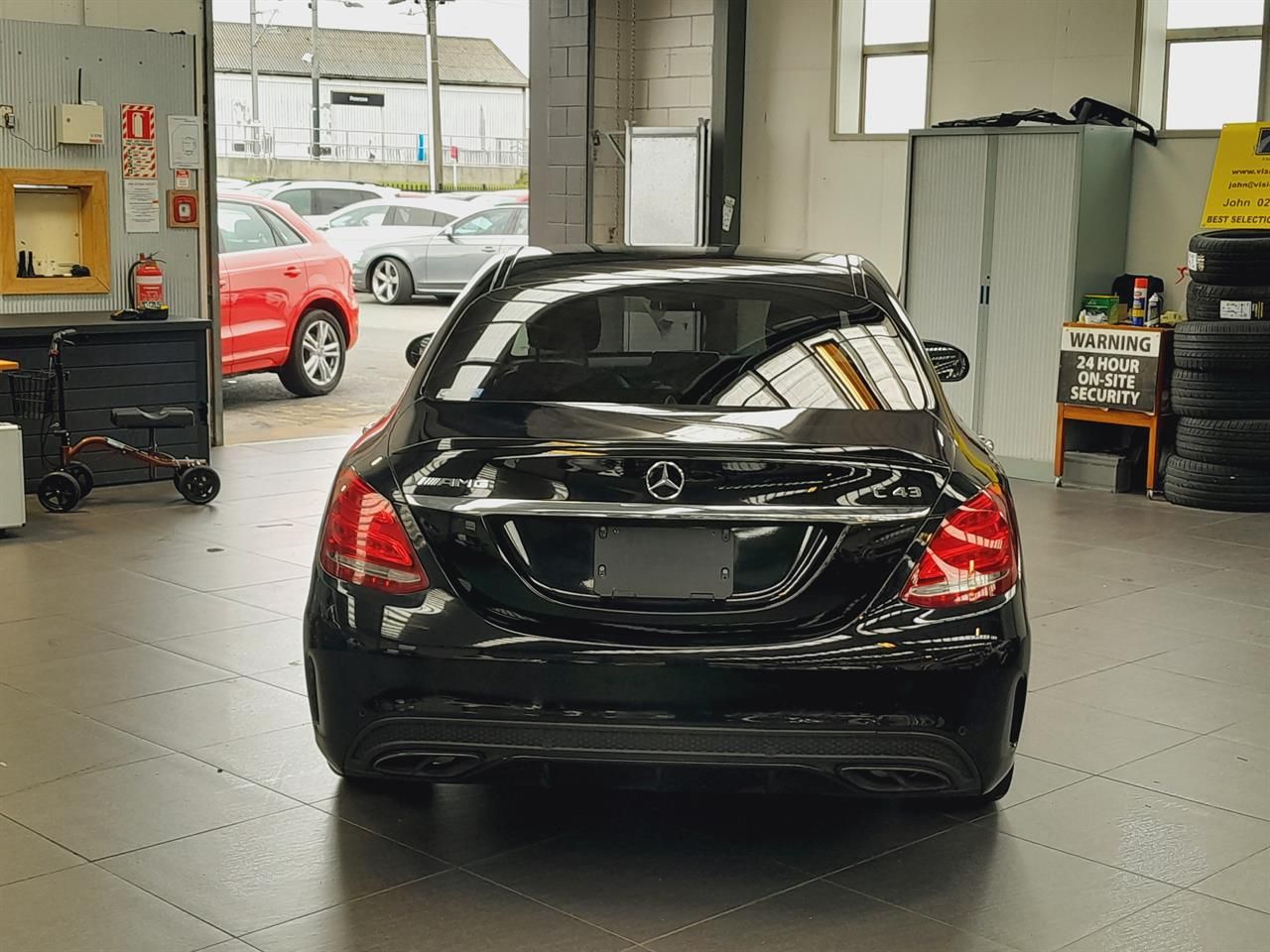 Vehicle image 5