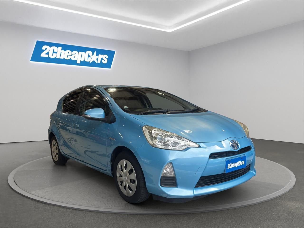 Vehicle image 3