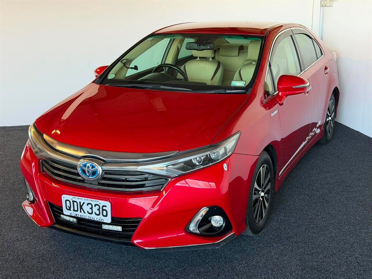 Vehicle image 3