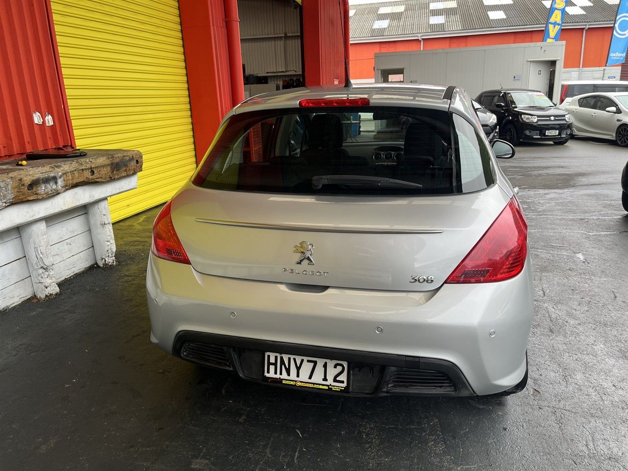 Vehicle image 5