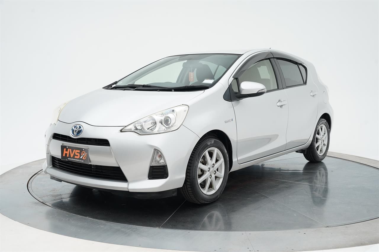 Vehicle image 3