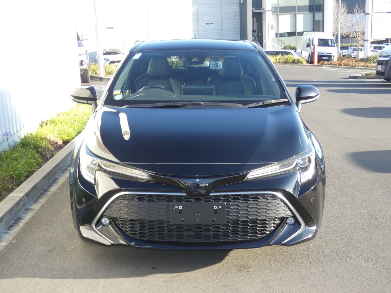 Vehicle image 3