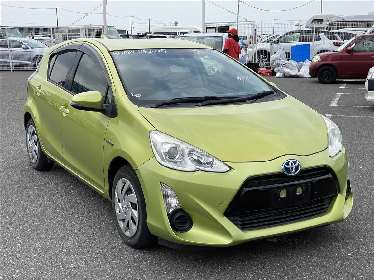 Vehicle image 2