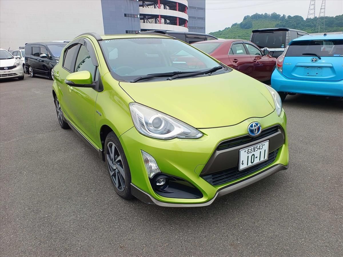 Vehicle image 2