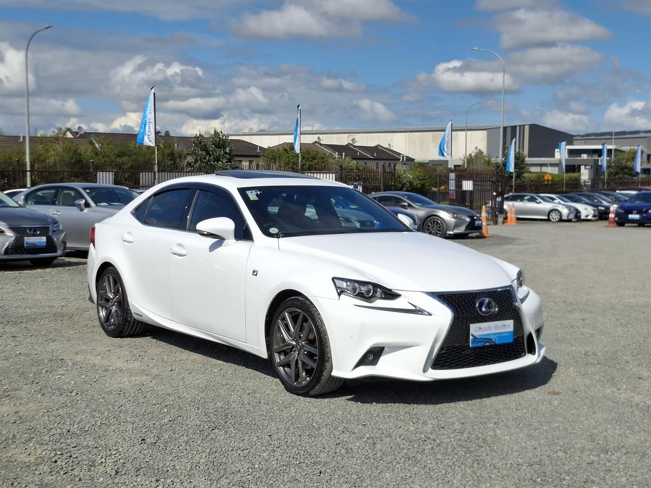 Vehicle image 1