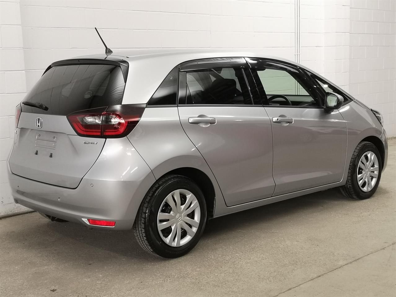 Vehicle image 2
