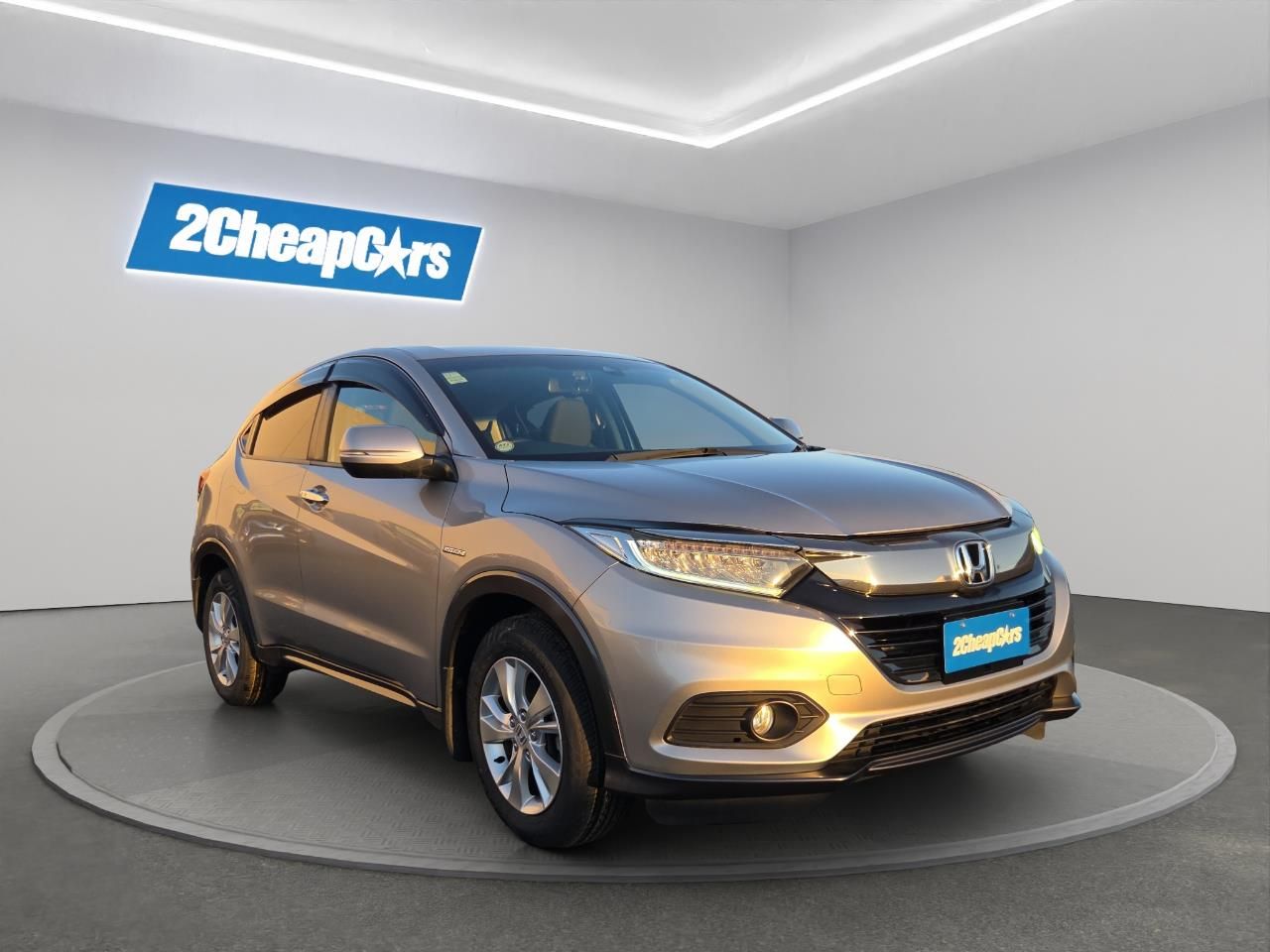 Vehicle image 3