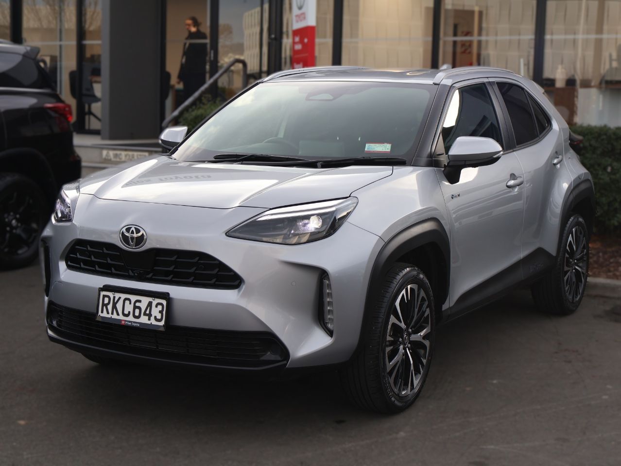 Vehicle image 3