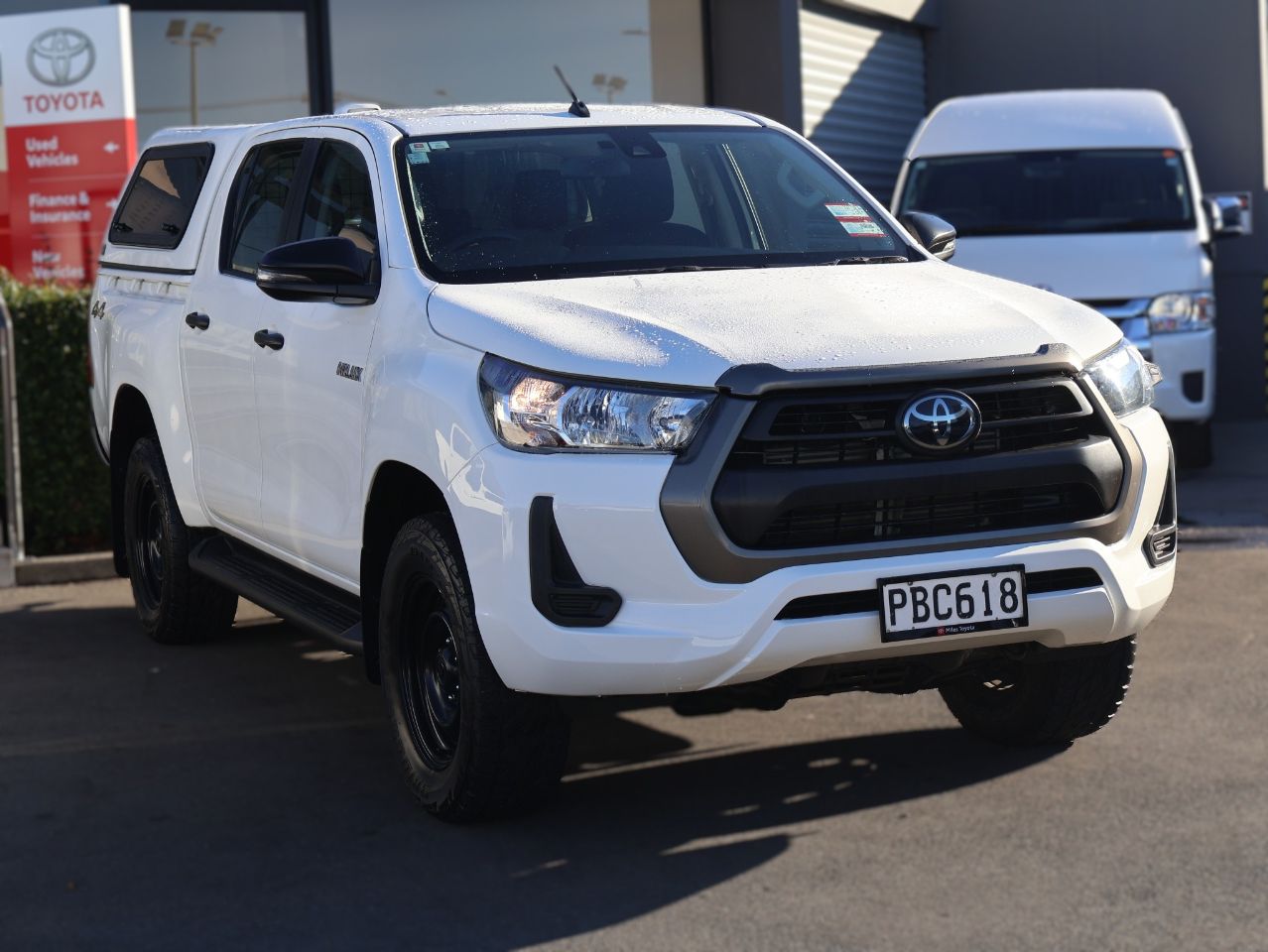 Vehicle image 1