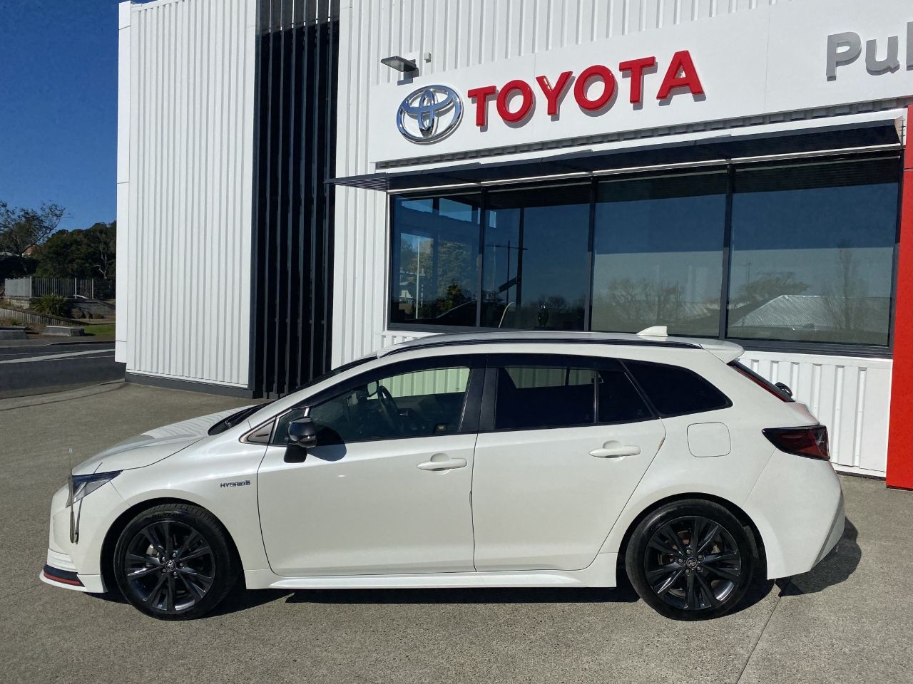 Vehicle image 2