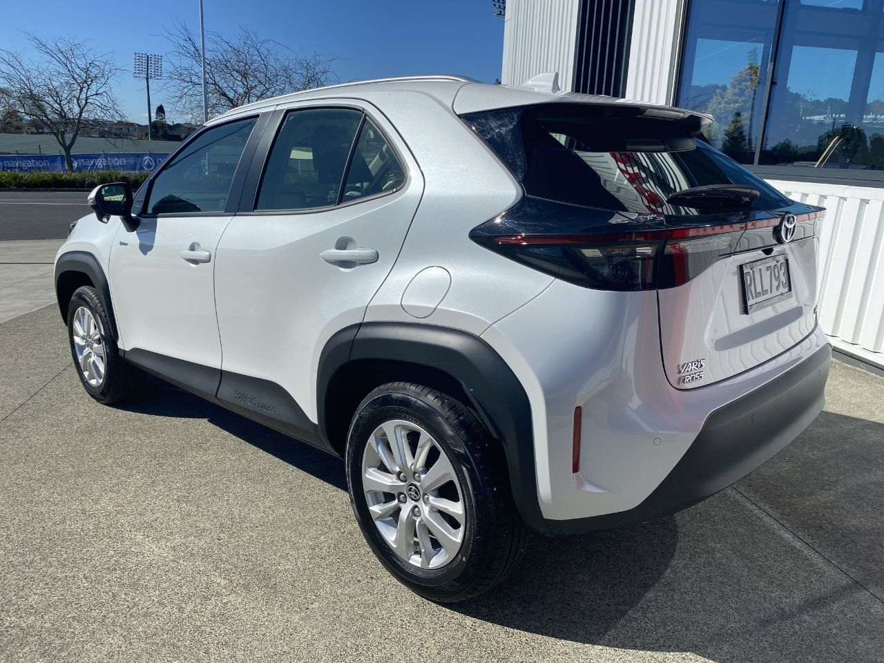 Vehicle image 3