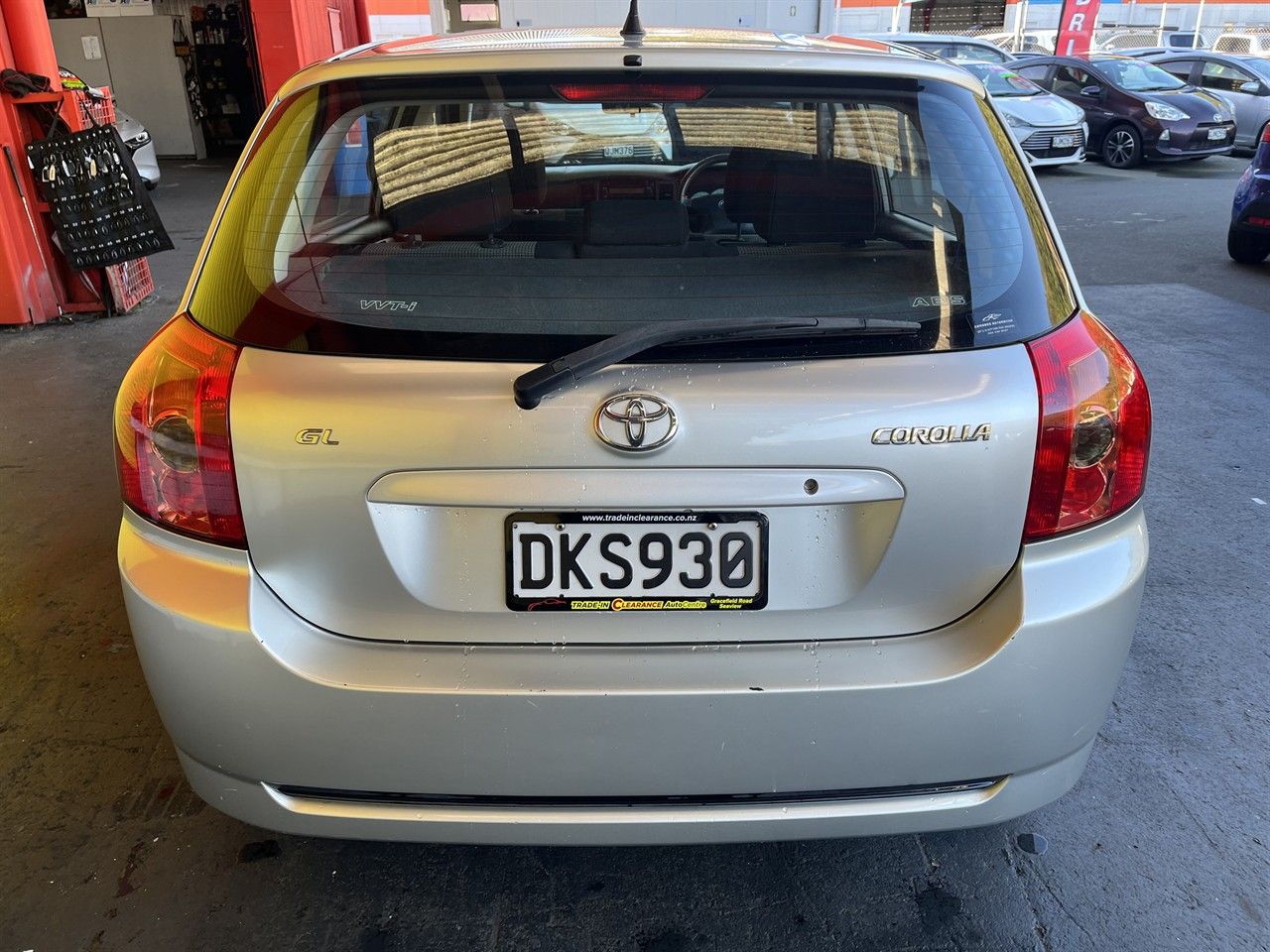 Vehicle image 5