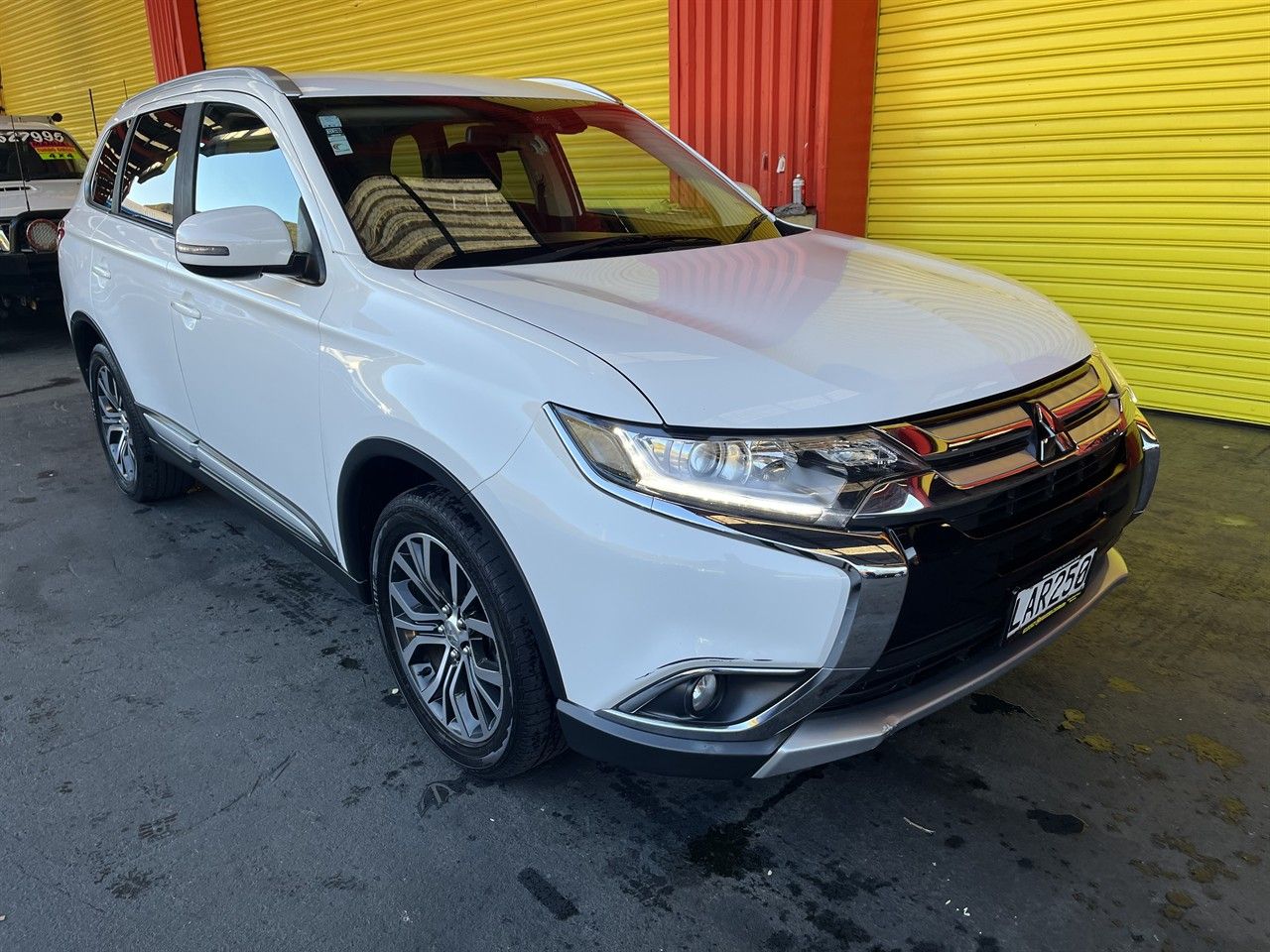 Vehicle image 1