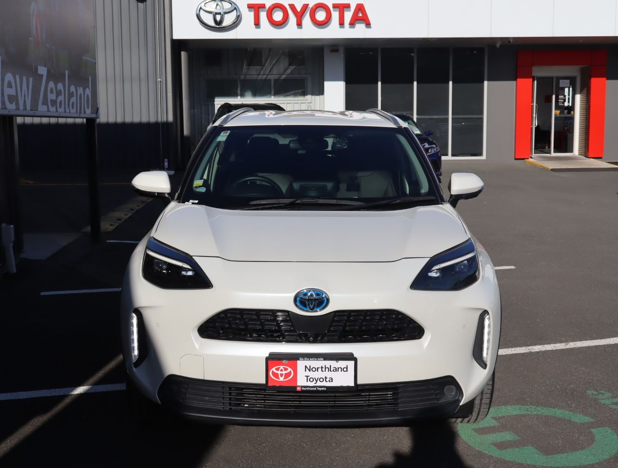 Vehicle image 3