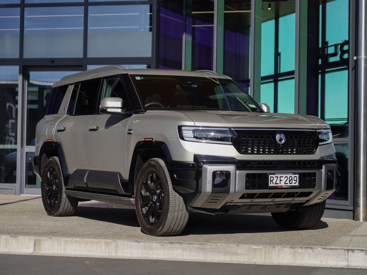 Vehicle image 1