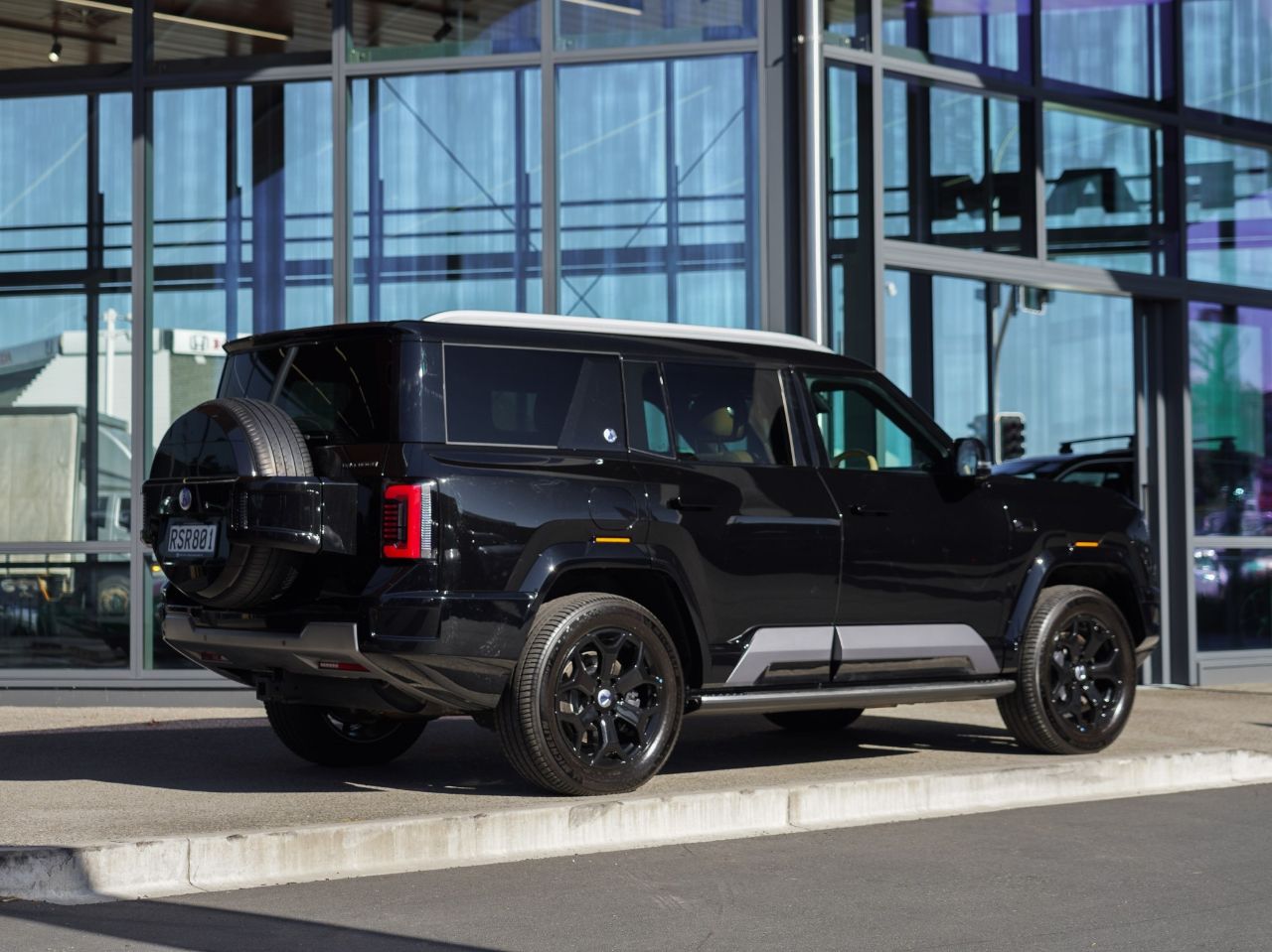 Vehicle image 2