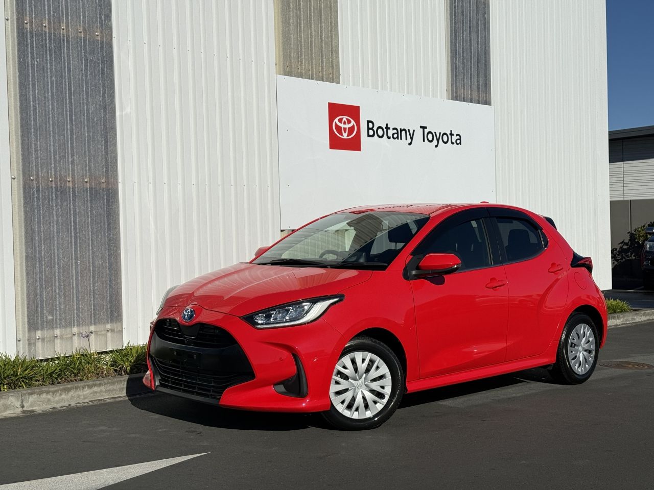 Vehicle image 1
